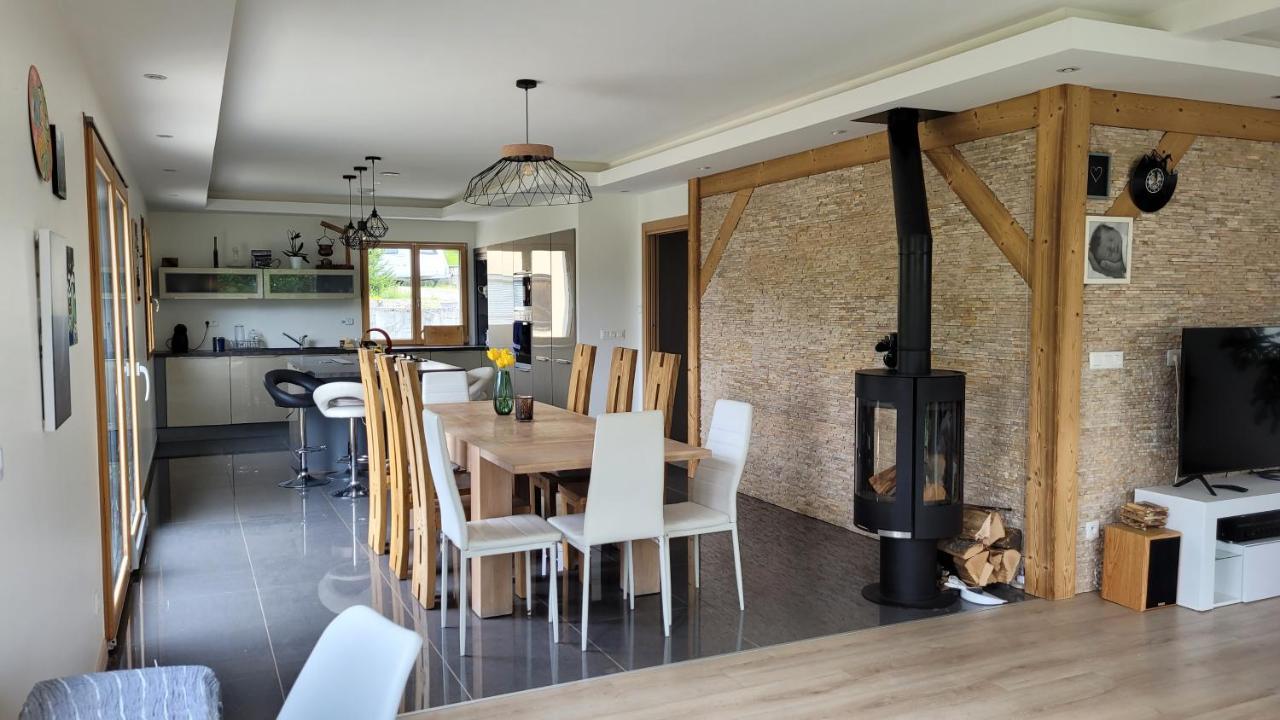 Chez Lily Et Bruno Ferienhaus *